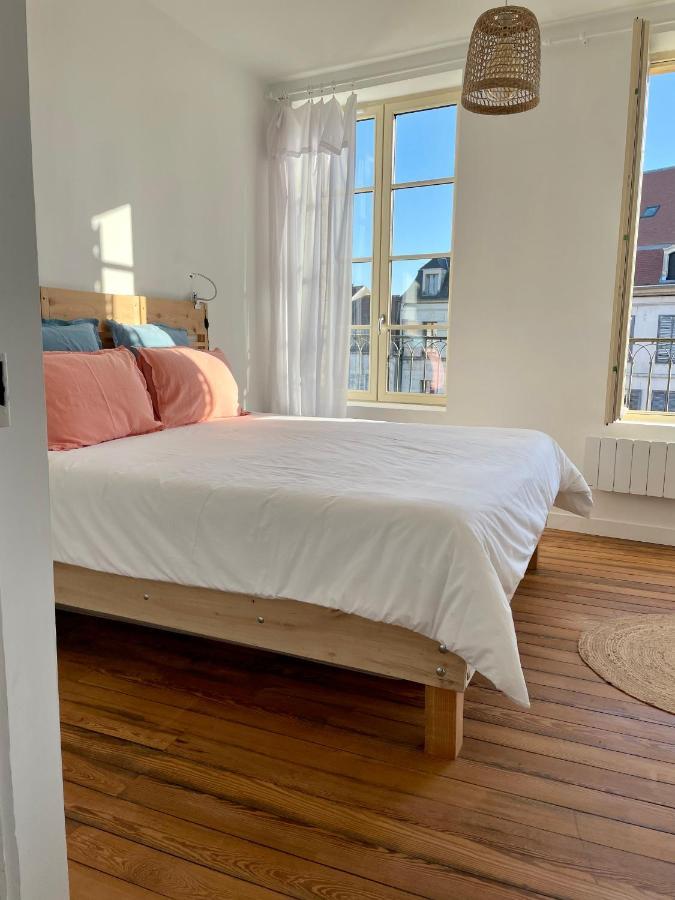 Appartement Au Coeur Du Centre Historique Avallon Zewnętrze zdjęcie